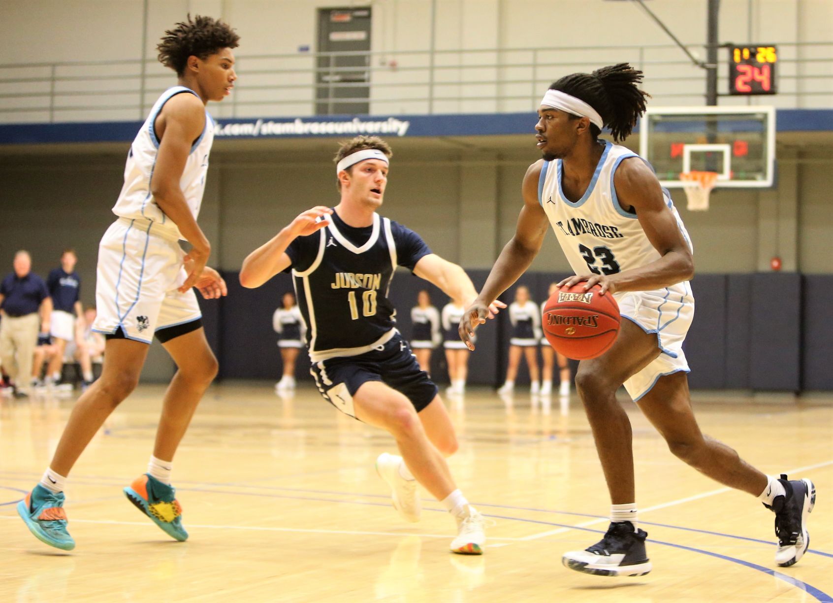 111021-qc-spt-sau judson mens bball11.jpg